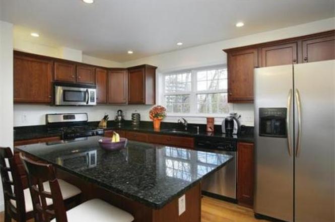 Kitchen Cabinets Quincy Ma 184 washington st #14, quincy, ma 02169 | mls# 71453680 | redfin Kitchen Cabinets Quincy Ma 184 washington st #14, quincy, ma 02169 | mls# 71453680 | redfin