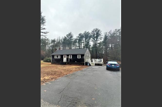 22 Wood St, Middleboro, MA 02346 | MLS# 73070766 | Redfin