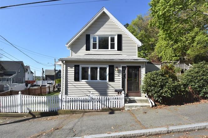 79 Bradford Ln Rochester Ma 02770 Zillow Zillow Country Gardening Bradford