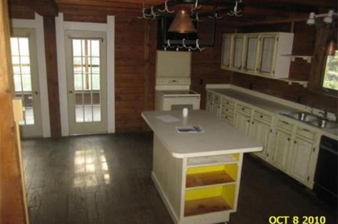 46 Barnes Rd North Brookfield Ma 01535 Mls 71149901 Redfin