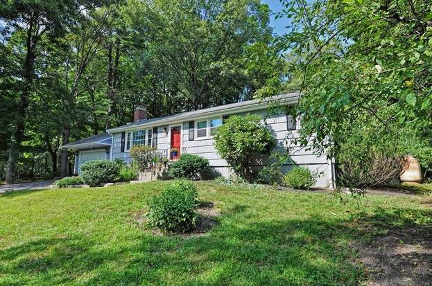 179 Locust St Holliston Ma 01746 Mls 72390080 Redfin 179 Locust St Holliston Ma 01746