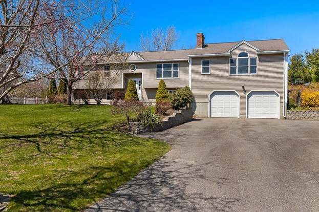 1227 Central St Leominster Ma 01453 Mls 72612885 Redfin