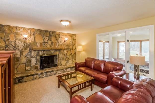 15 Ruby Ct Dartmouth Ma 02747 2 Beds 2 Baths