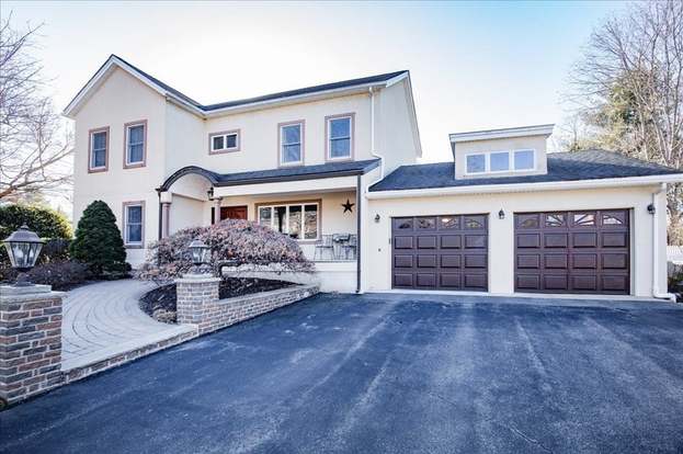 10 Manhattan Dr Burlington MA 01803 MLS 72931181 Redfin