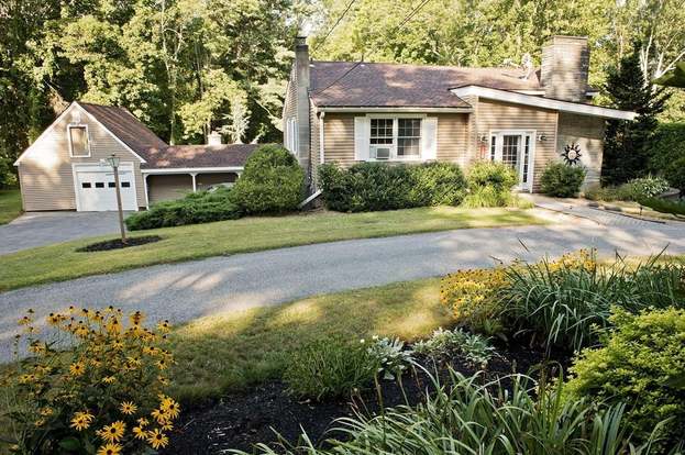 190 Holmes St Hanson Ma 02341 Mls 72228193 Redfin 190 Holmes St Hanson Ma 02341