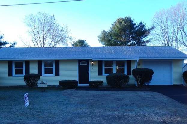 9 Daniel Rd Wareham Ma 02571 Mls 72257219 Redfin