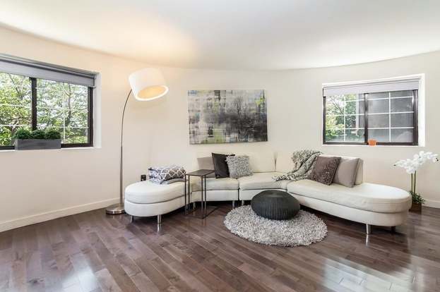 215 Thomas Burgin Pkwy 16 Quincy Ma 02169 Mls 72182229 Redfin Not For 215 Thomas Burgin Pkwy 16