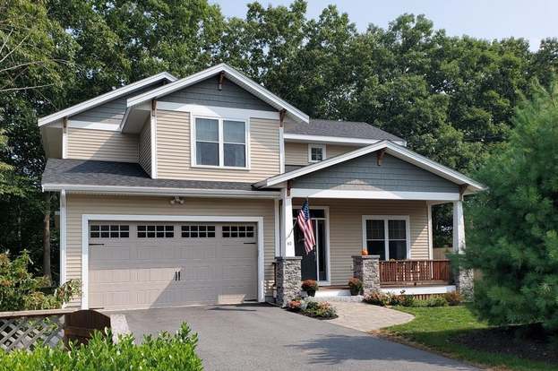40 Lake Rd Framingham Ma Mls Redfin
