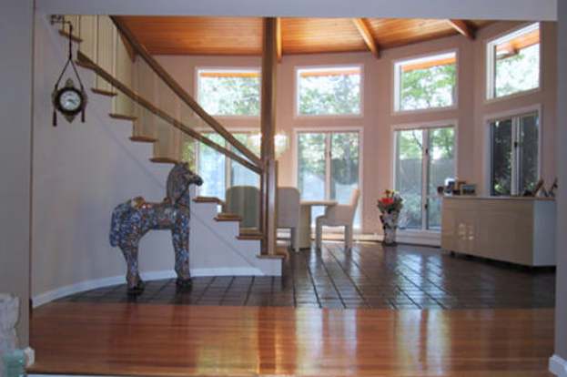 6 Rolleston Rd Marblehead Ma 01945