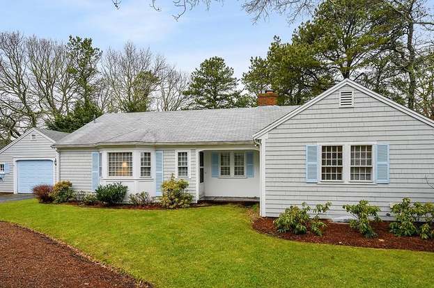 My Great Great Grandfather Zenas Wood Built This House It Is Now The South Yarmouth Ma Town Library South Yarmouth Outdoor Decor