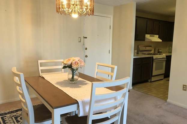 270 E Haverhill St 22 Lawrence Ma 01841 2 Beds 1 Bath