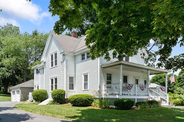 1227 Central St Leominster Ma 01453 Mls 72612885 Redfin