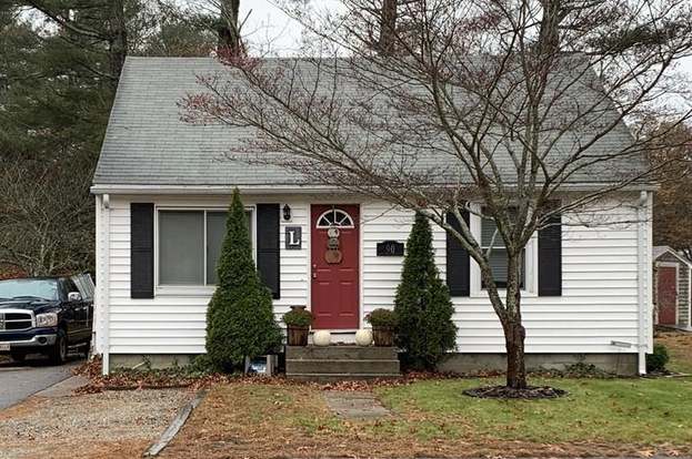 90 Hathaway St Wareham Ma 02571 Mls 72593648 Redfin