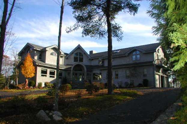 6 Mountain View Dr Framingham Ma 01701 Mls 30667706 Redfin