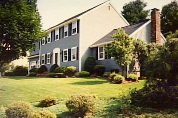 26 Lexington Rd Shrewsbury Ma 01545 Mls 30060758 Redfin 26 Lexington Rd Shrewsbury Ma 01545