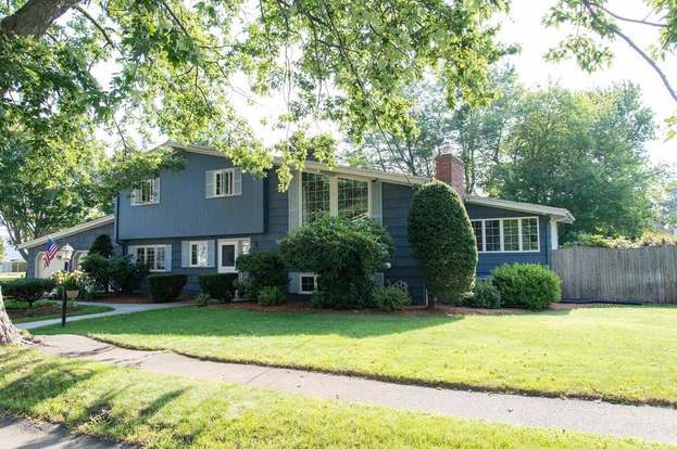 2 Stuart Peabody Ma 01960 Mls 72559780 Redfin