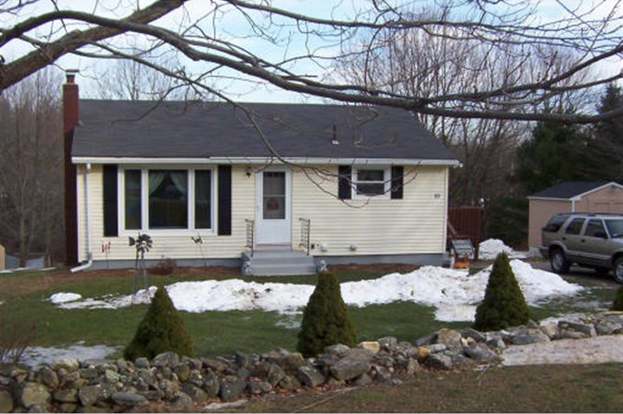 93 Dresser Hill Rd Charlton Ma 01507 Mls 30798794 Redfin