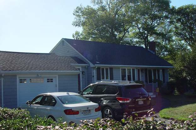22 Globe Rd Brockton Ma 02301 3 Beds 1 5 Baths