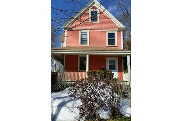 19 Walnut St Needham Ma 02492 Mls 71803861 Redfin