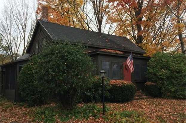 718 N Broadway Haverhill Ma 01832 Mls 71759901 Redfin