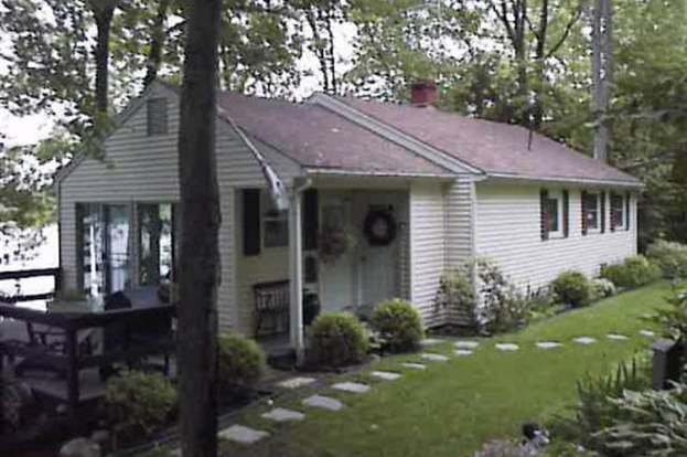 18 Sunset Dr Ashburnham Ma 01430 Mls 30734962 Redfin
