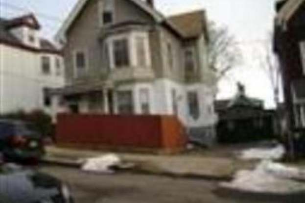 103 Clark Ave Chelsea Ma 02150 Mls 71008982 Redfin
