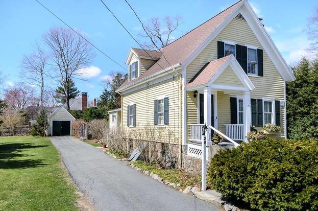 29 Cottage St Wellesley Ma 02482 Mls 72358993 Redfin