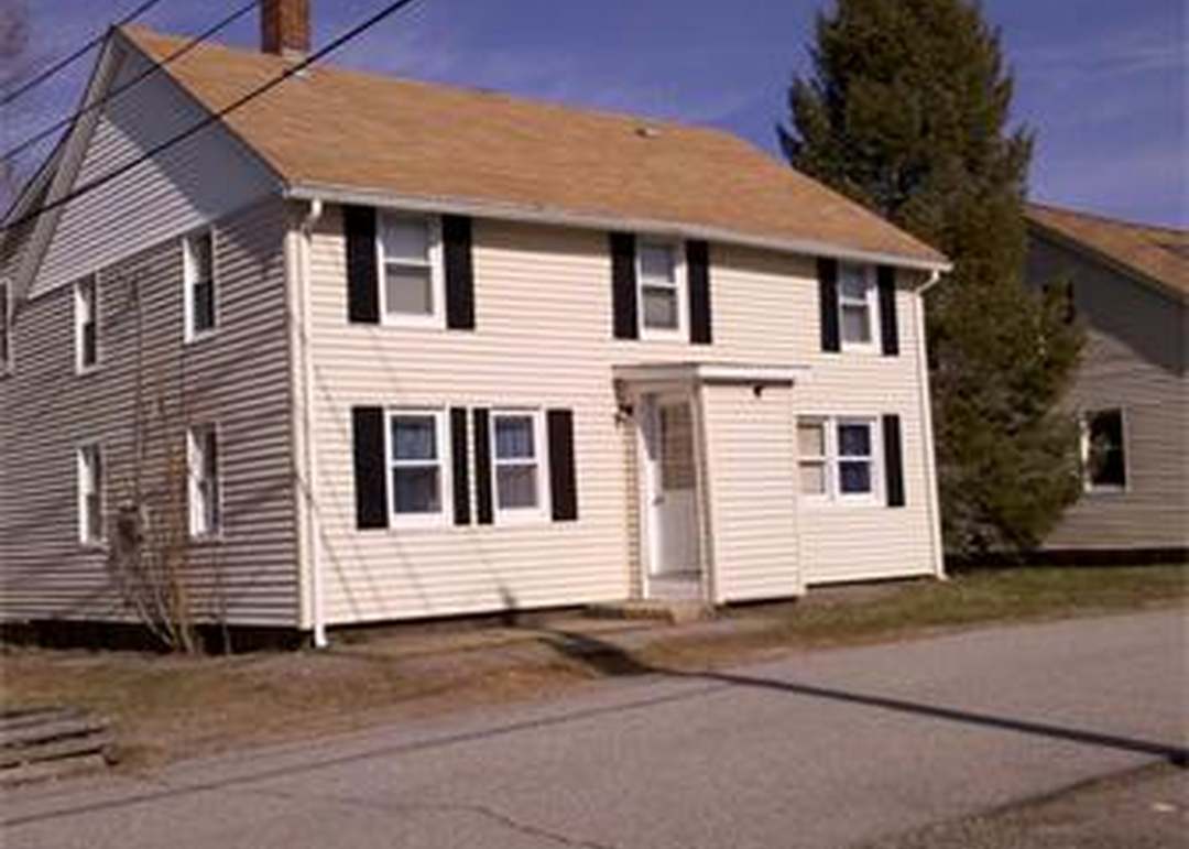 3-6 Railroad Ct