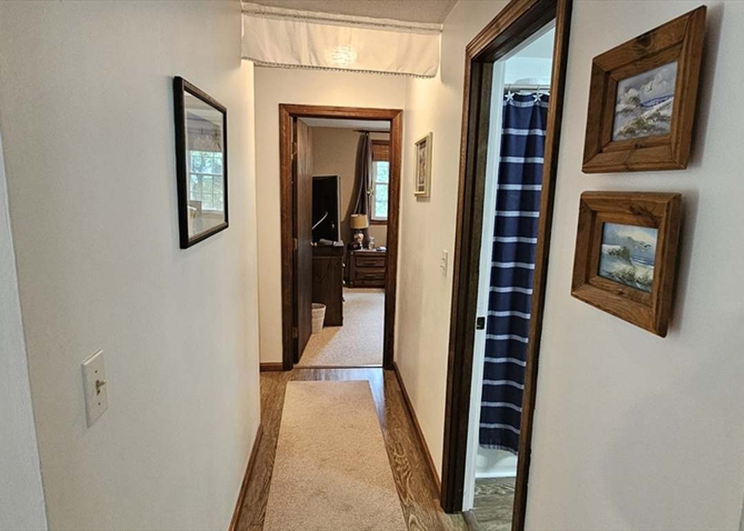 3 Kenneth St, Sandwich, MA 02537