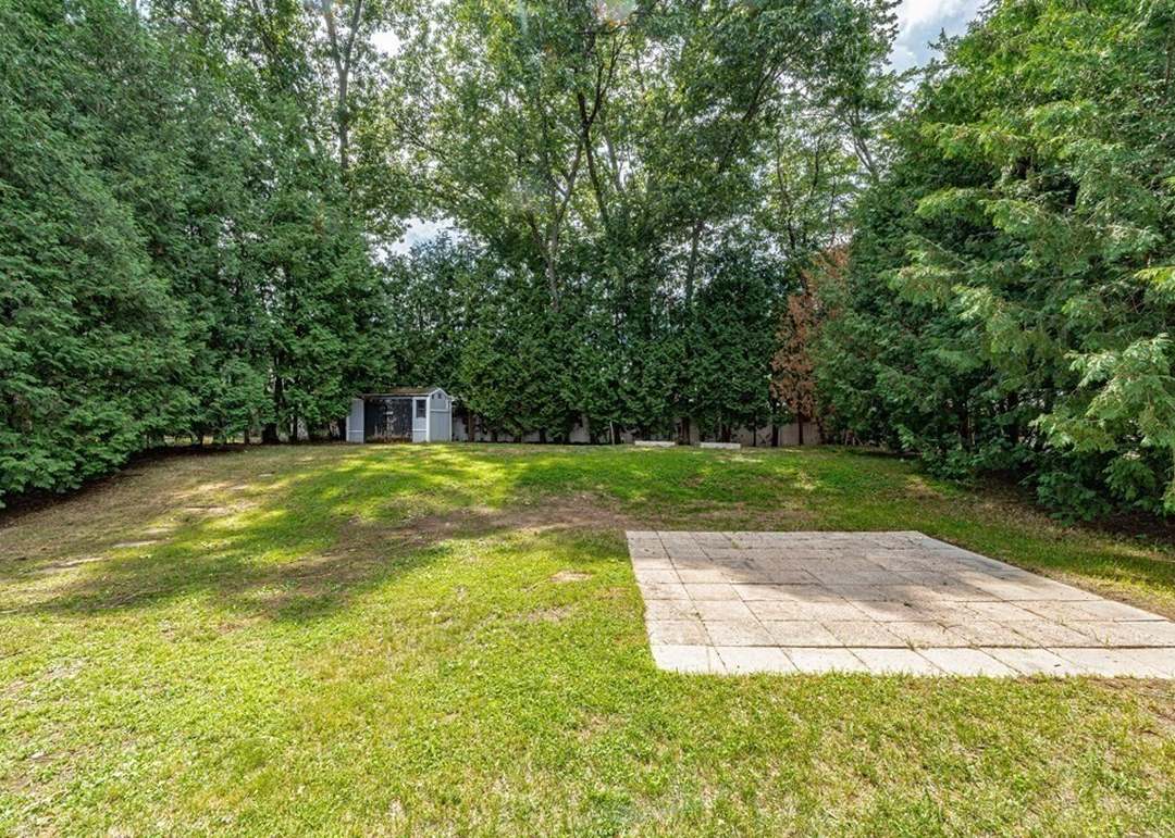 132 Lumae St, Springfield, MA 01119