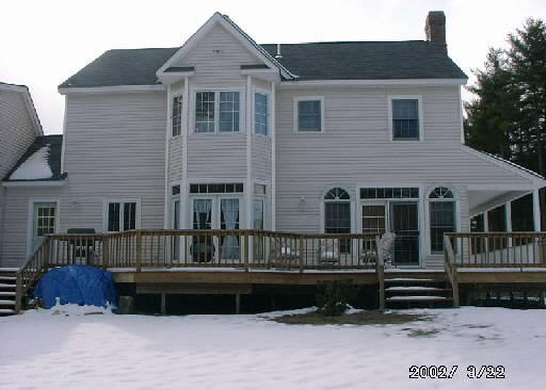 63 East St