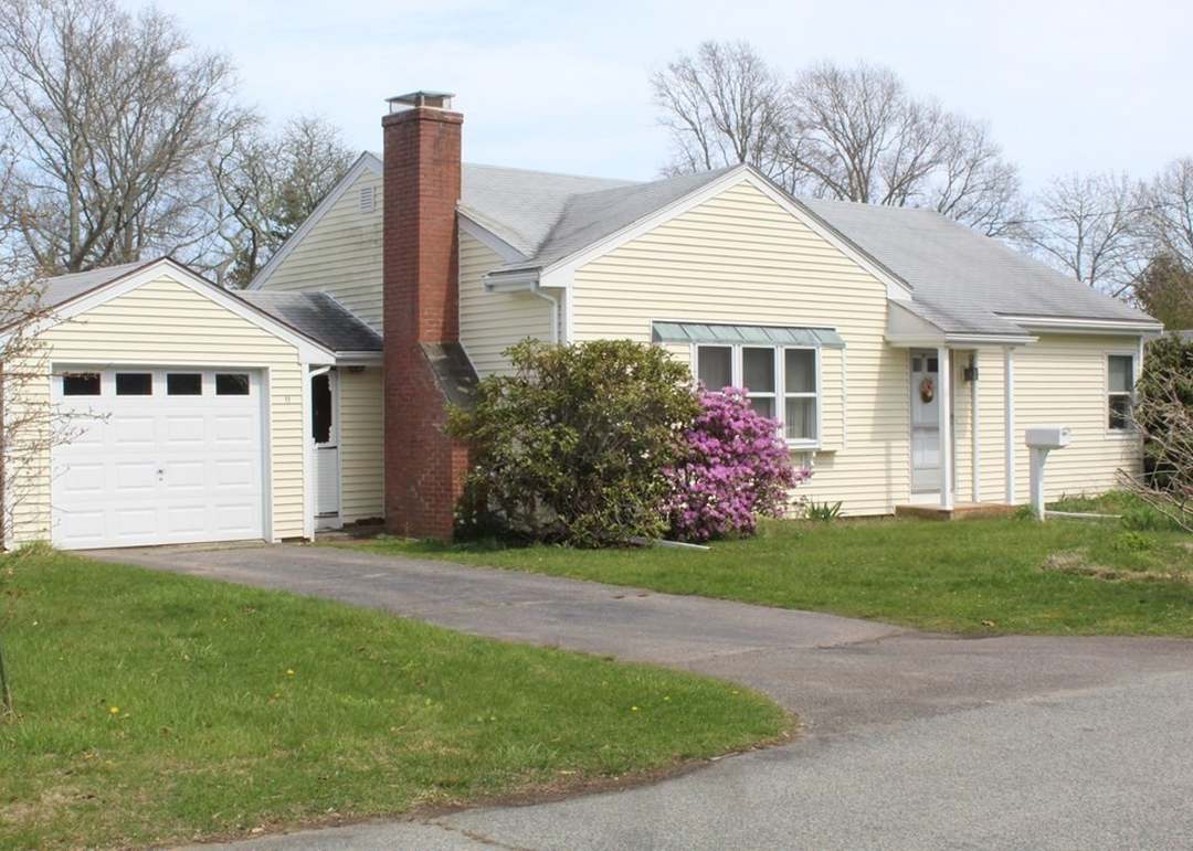 11 Lyn, Falmouth, MA 02540 | Redfin