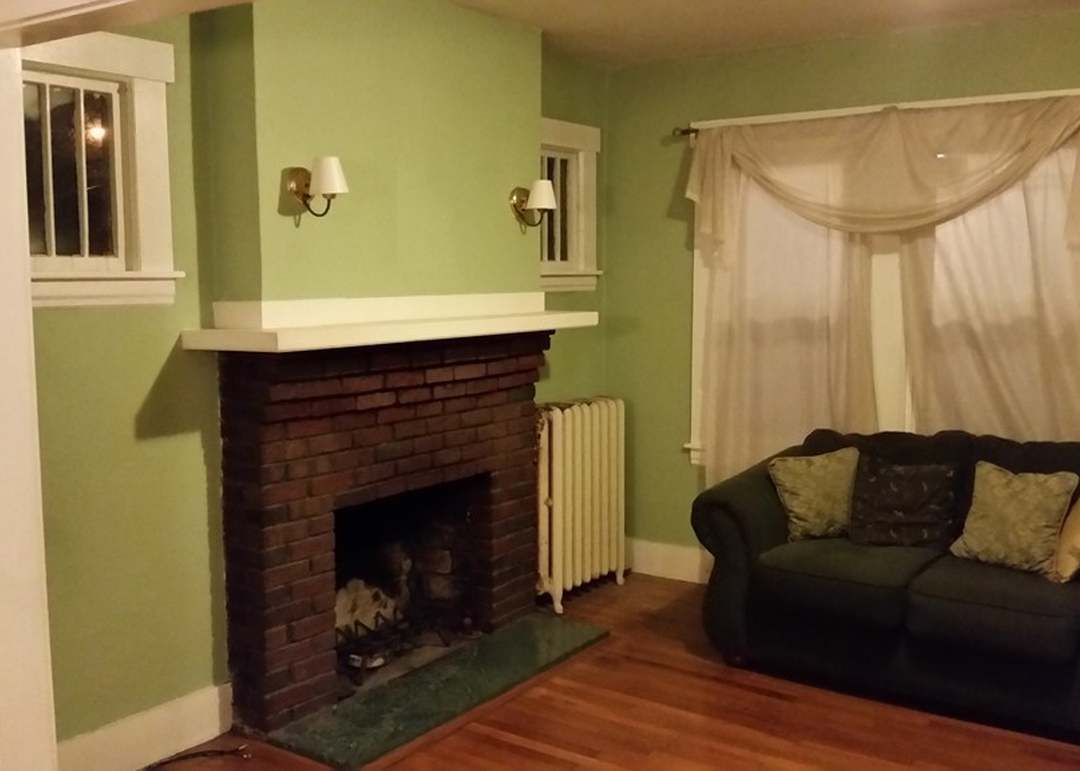 70 Mansfield St, Springfield, MA 01108