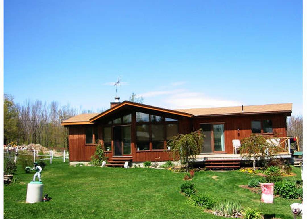134 Arthur Pease Rd, Middlefield, MA 01234