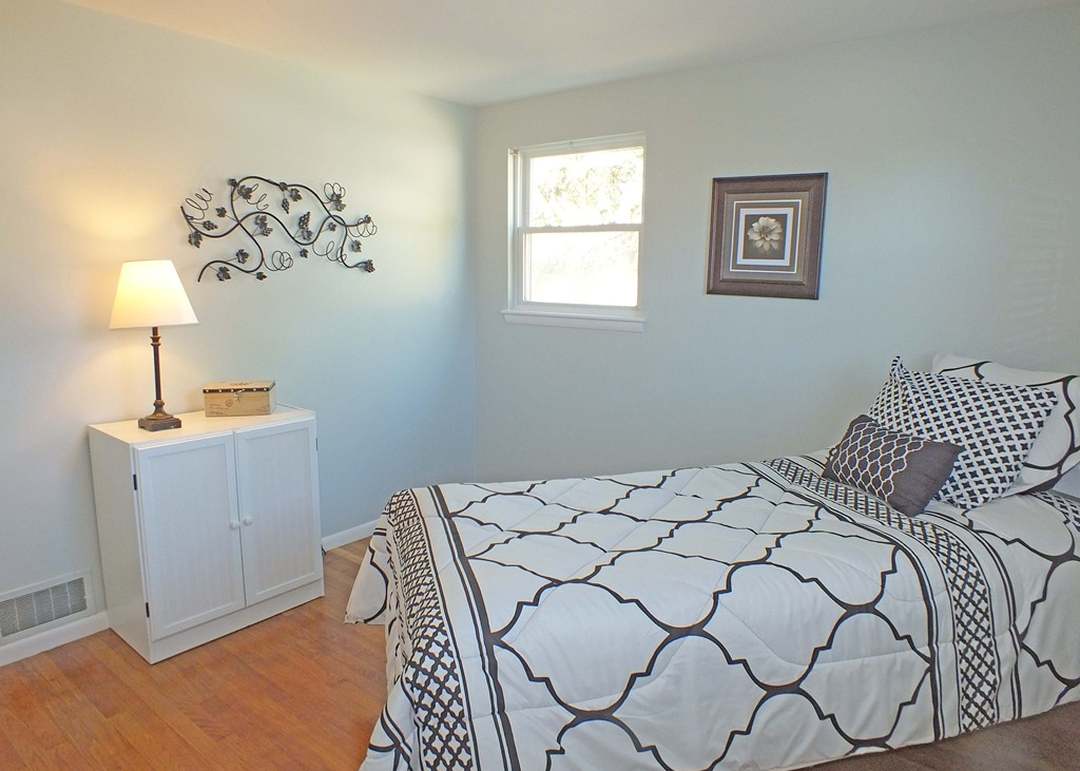23 Baniulis Rd, Billerica, MA 01821