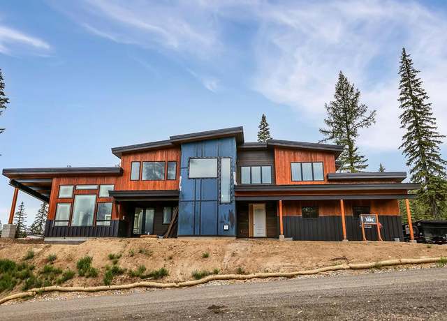 Property at 112 North Loop Rd, New Meadows, ID 83654, 4 beds, 3.5 baths