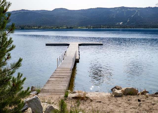 Property at 203 Pintail Pl #7, Donnelly, ID 83615