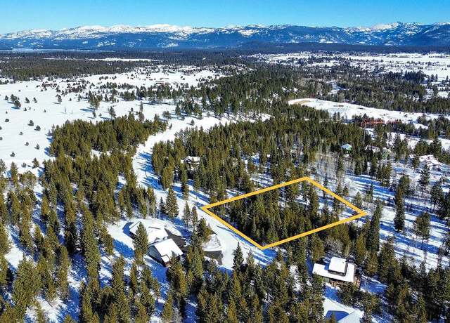 Property at 8 Haymaker Pl #61, Mccall, ID 83638