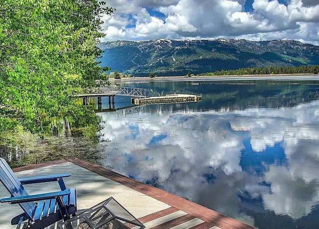 Property at 114 Paradise Ln, Donnelly, ID 83615