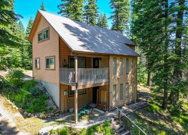 Property at 2141 Lydia Dr, Donnelly, ID 83615, 4 beds, 3 baths