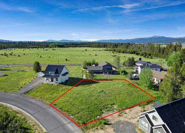 Property at 16 White Fir Loop #5, Donnelly, ID 83615