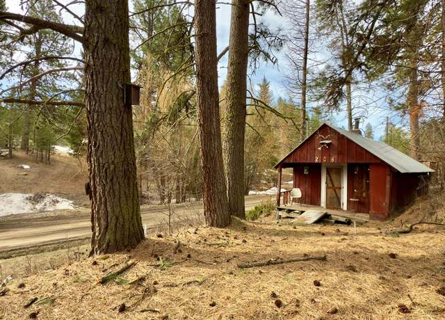 Property at 208 W Mill St Unit 6 & 7+, Cascade, ID 83611