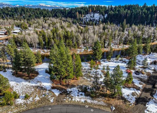 Property at 16 Eveningstar Ln #97, Mccall, ID 83638