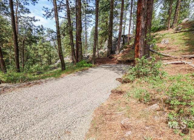 Property at 1264 Wickham Way #2, Cascade, ID 83611