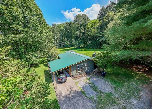 Property at 37 Renegade Dr, Robbinsville, NC 28771, 2 beds, 1 bath