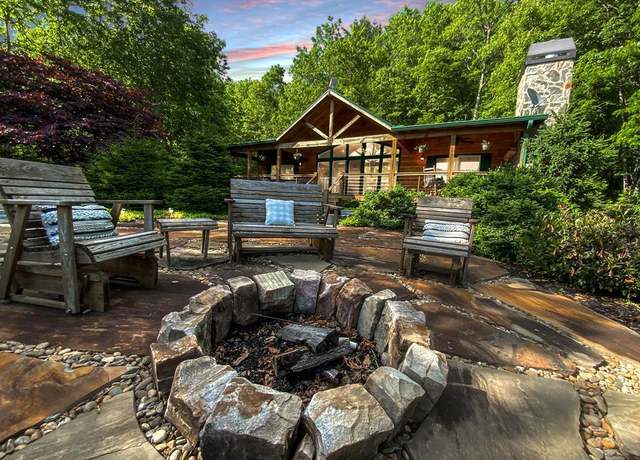 Property at 386 Preserve Valley Rd, Nantahala, NC 28781, 2 beds, 2.5 baths