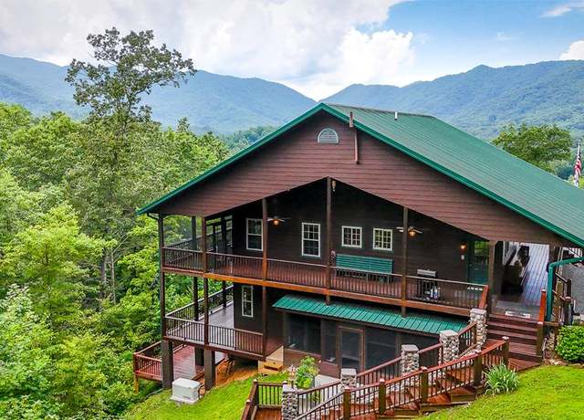 Property at 100 Chestnut Oak Rdg, Robbinsville, NC 28771, 3 beds, 3.5 baths