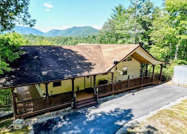 Property at 120 Hillside Ter, Robbinsville, NC 28771, 2 beds, 2 baths