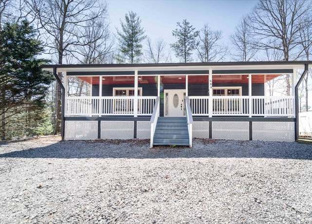 Property at 137 Eddie Tanner Ln, Murphy, NC 28906, 2 beds, 1 bath