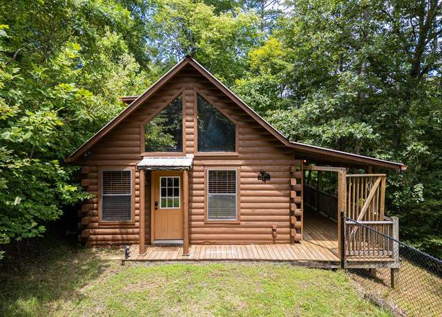 Property at 41 Crane Nest Cv, Murphy, NC 28906, 2 beds, 2 baths